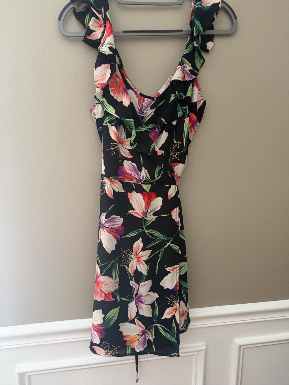 Lush Black Floral Midi Dress with Pink, White & Green Blooms